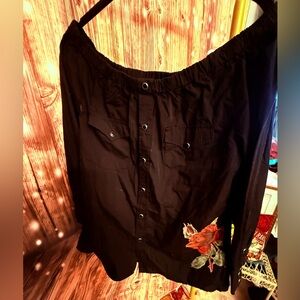 Rodeo Quincy Black Off-Shoulder top
NWT Western Country Girl Bikergirl Blokgirl